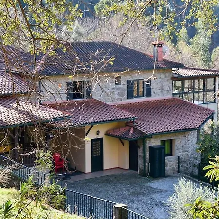 Maisons Des Fleurs Sande (Braga)