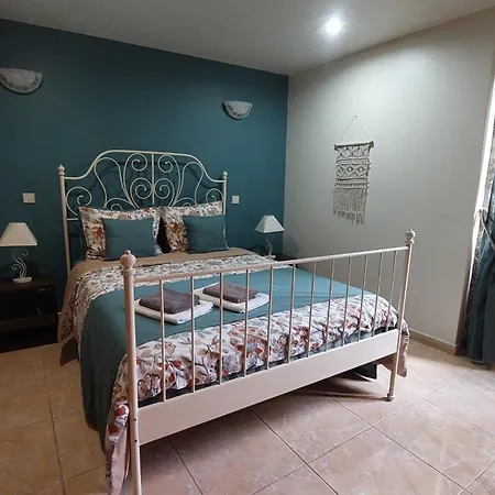 Maisons Des Fleurs * Sande (Braga)