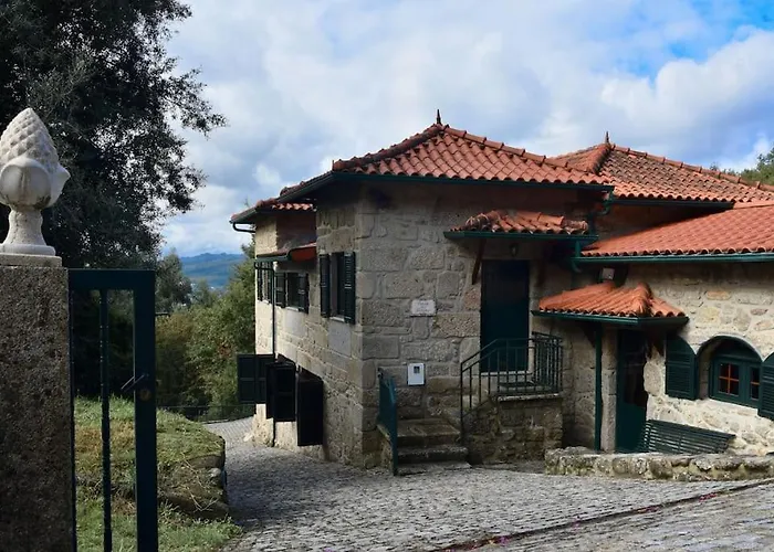 Maisons Des Fleurs Holiday home *